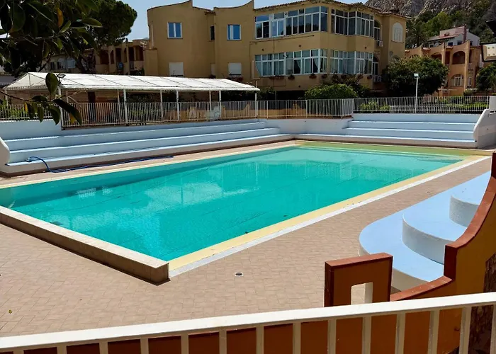 Sunshine 公寓 蒙德罗